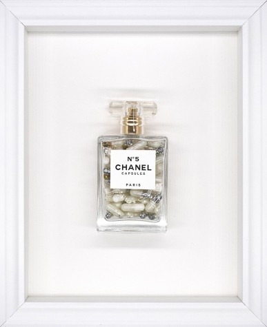 Chanel No.5 Capsules | Various Colours | Emma Gibbons image
